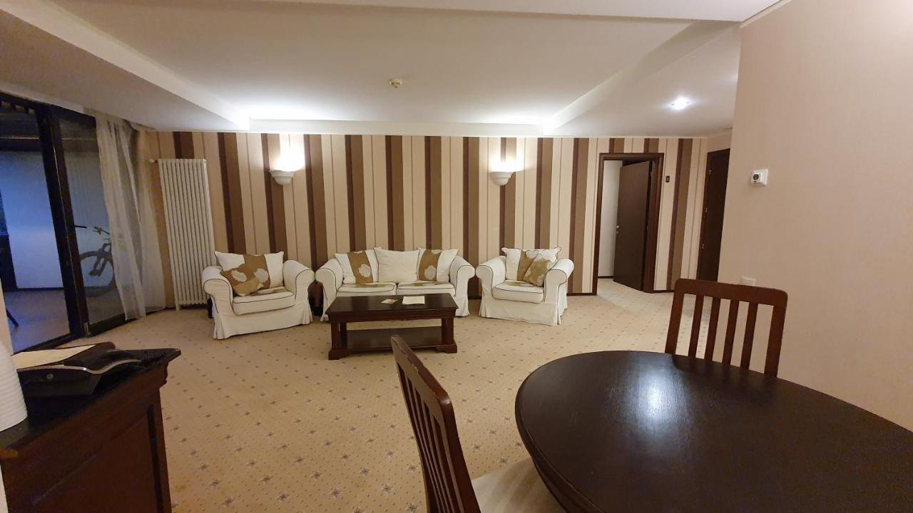 Apartament 2706 Alpin Resort, Etaj 7, Poiana Braşov Dış mekan fotoğraf