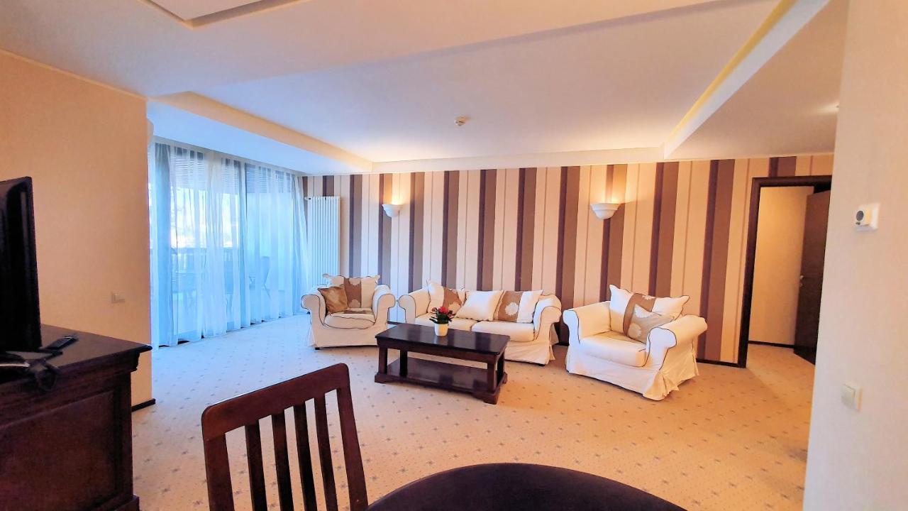 Apartament 2706 Alpin Resort, Etaj 7, Poiana Braşov Dış mekan fotoğraf